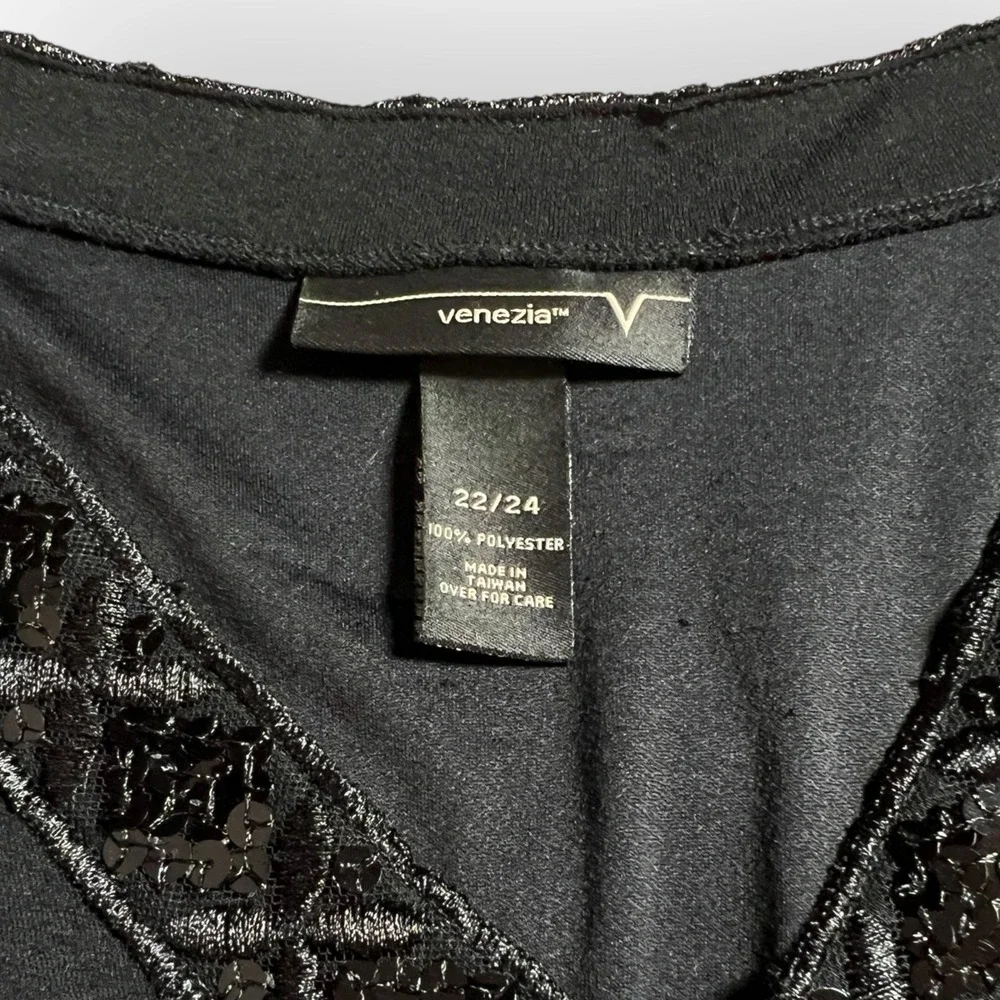 Womens 22/24 Black Lined Dark Romance Top Sequin V-neck‎ Office Siren Venezia